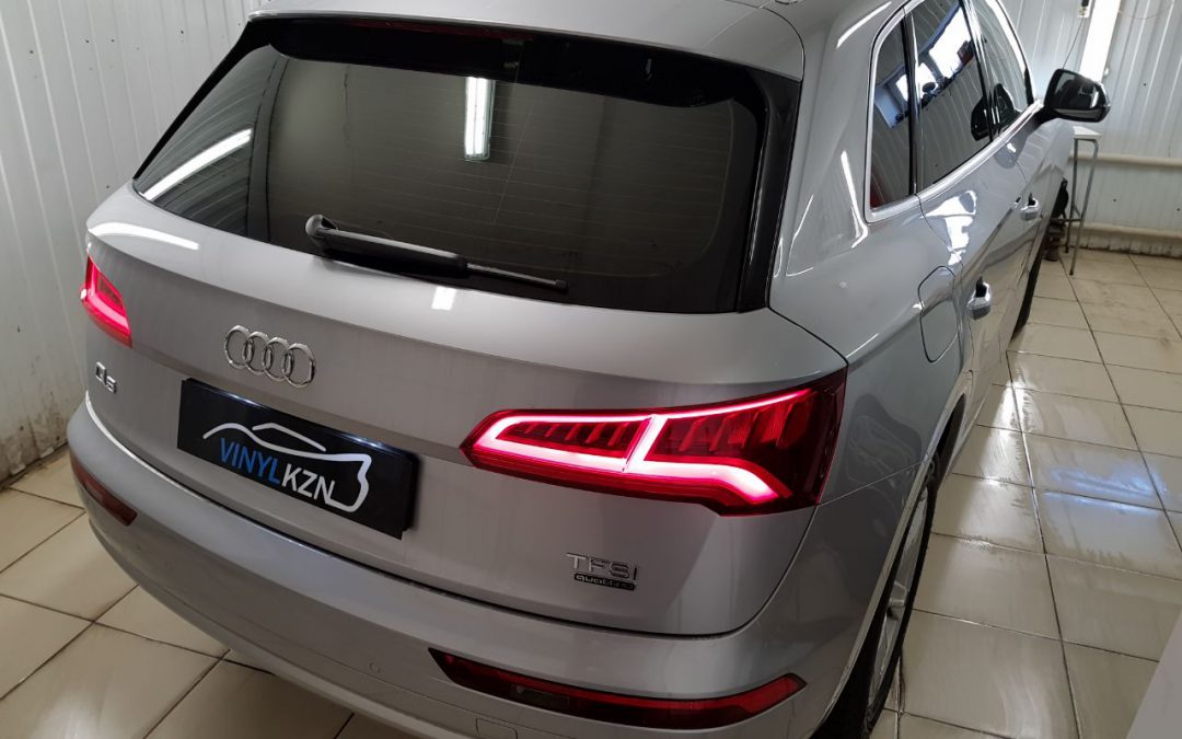 Тонировка пленкой Llumar 95% задней части автомобиля — Audi Q5