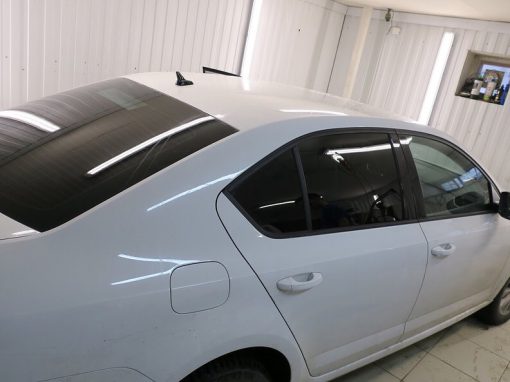Тонировка Ultra Vision Supreme (Thermo) HP 05% и бронирование фар — Skoda Octavia