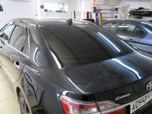 Тонировка пленкой Llumar 95% задней части — Toyota Camry