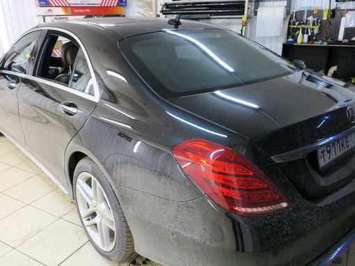 Ремонт шторок затемнения двери — Mercedes W222