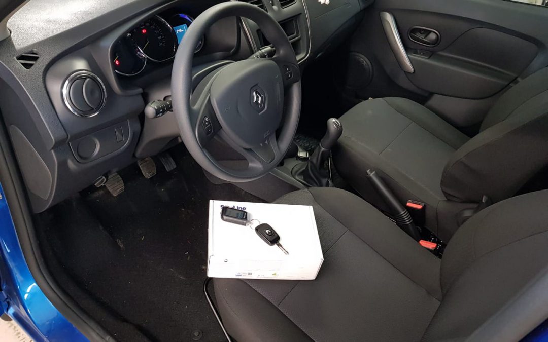 Сертифицированная установка сигнализации StarLine A93 — Renault Sandero