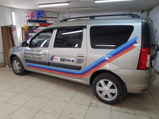 Брендирование автомобиля Лада Ларгус