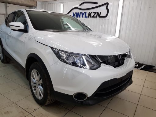 Бронирование передней части авто антигравийной пленкой — Nissan Qashqai
