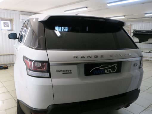 Тонировка пленкой Llumar 95%, задняя часть Johnson Ceramics — Range Rover Sport