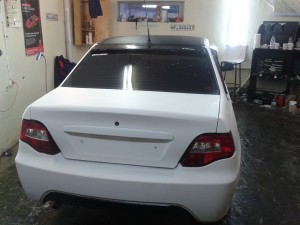 Daewoo Nexia - оклейка авто белым матом