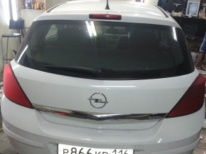 Тонировка фар автомобиля Opel Astra H - июль 2013
