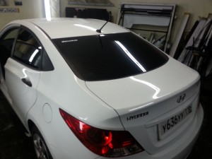 Hyundai Solaris - тонировка задних стекол авто 28 сентября 2013