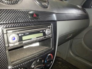 Chevrolet Lacetti - оклейка интерьера глянцевым 3d карбоном 24 сентября 2013