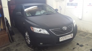 Toyota Camry - оклейка авто пленкой черная алмазная крошка - 06.01.2014