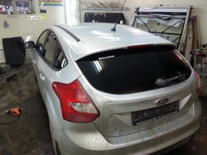 Ford Focus - тонировка стекол автомобиля - 01.01.2014