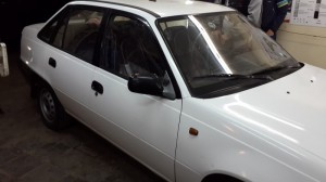 Daewoo Nexia - оклейка автомобиля белой глянцевой пленкой - 22.04.2014