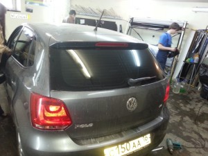 VW Polo хетчбек - тонировка авто в Казани - 22.04.2014