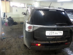 Тонировка автомобиля Mitsubishi Outlander  в Казани - 23.05.2014