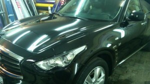 Infiniti FX37 - бронирование  капота, бампера, крыльев авто от сколов антигравийной пленкой - 17.07....