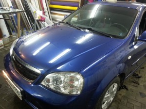 Chevrolet Lacetti - бронирование капота пленкой - 4.08.2014