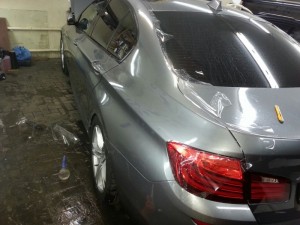 BMW 5 серии - полное бронирование кузова антигравийной пленкой, тонировка авто - 24.08.2014