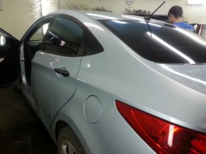 Hyundai Solaris - тонировка авто с переходом цвета - 07.10.2014