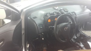 Toyota Corolla - установка сигнализации на авто, оклейка стоект - 23.10.2014