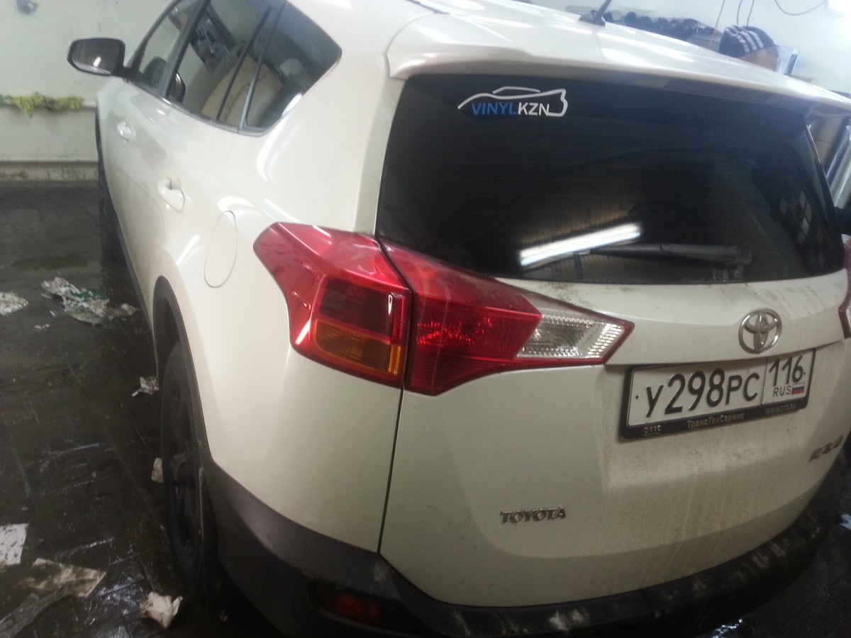 Toyota Rav 4 - тонировка стекол автомобилей - 06.12.2014 - фото и описание  услуги.