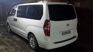Hyundai H1 (Starex) - оклеен белой глянцевой пленкой - февраль 2015