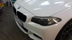 BMW 5 серии М пакет - бронирование антигравийной пленкой, оклейка зеркал, передних фар - февраль 201...