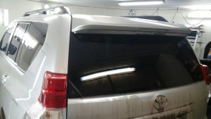 Toyota Land Cruiser Prado - тонировка задней части авто 95%, передних стекол 50% , цена 3500 руб.