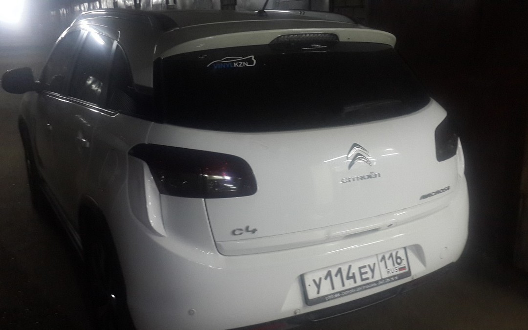 Citroen C4 Aircross — оклейка и тонировка фар, август 2015