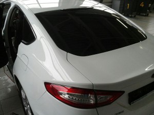 Ford Mondeo - тонировка задней части авто