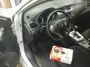 Nissan Sentra - сертифицированная установка StarLine A93 и тонировка авто.