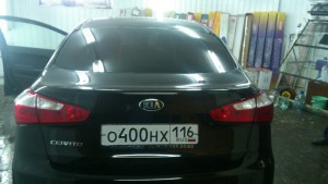 Kia Cerato - тонировка задней части авто пленкой Johnson