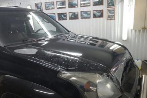 Бронирование капота антигравийной пленкой - Toyota Land Cruiser Prado