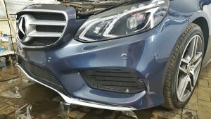 Бронирование антигравийной пленкой капота, бампера - Mercedes E-Class
