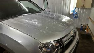 Бронирование антигравийной пленкой капота, тонировка - Renault Duster