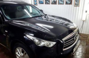 Бронирование антигравийной пленкой капота - Infiniti FX37