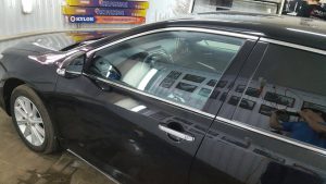 Тонировка лобового и боковых стекол атермальной пленкой 3М Crystalline 90 - Toyota Camry