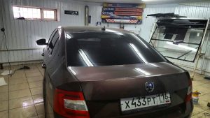Тонировка задней части авто - 80% затемнения - Skoda Octavia