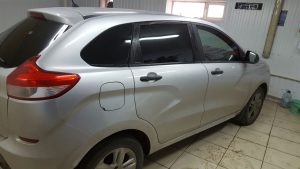 Lada X Ray - тонировка стекол автомобиля - Armolan NRE 05%