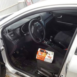 Сертифицированная установка сигнализации с автозапуском Starline A93, тонировка - Kia Rio