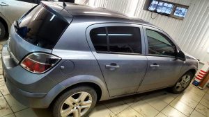 Тонировка задней части авто Opel Astra H