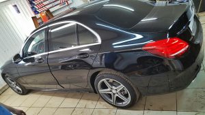 Тонировка задней части авто пленкой Lumar ATR 95% Mercedes-Benz С-klasse
