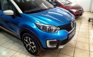 Бронирование передней части кузова автомобиля антигравийной пленкой - Renault Kaptur