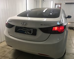 Тонировка фар Hyundai Elantra