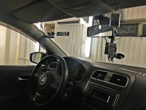 Скрытая проводка питания регистратора, антирадара - VW Polo