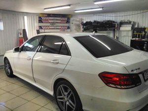 Атермальная тонировка Ultra Vision Mystique Light, задняя часть авто затонирована пленкой Llumar ATR...