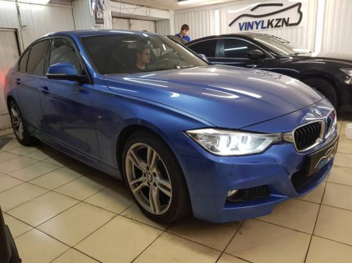 Тонировка передних боковых атермальной пленкой UltraVision Supreme Thermo 30% — BMW 3