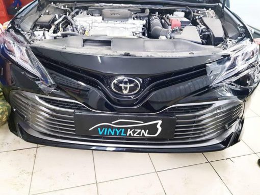 Бронирование передних фар Toyota Camry немецким материалом, с гарантией — всего 1500р