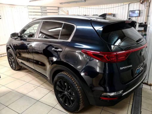 Бронирование всего кузова автомобиля Kia Sportage немецкой антигравийное пленкой Oraguard толщиной 150 микрон