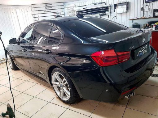 Бронирование передней части авто и зон риска, тонировка стекол пленкой Ultra Vision — BMW 3 серии