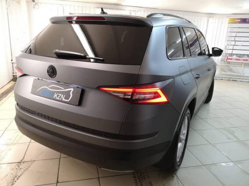 SKODA Kodiaq — оклейка прозрачной матовой пленкой KPMF и целый комплекс работ