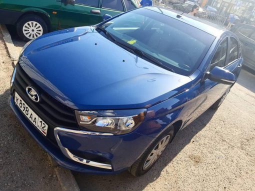 Lada Vesta — полировка кузова автомобиля